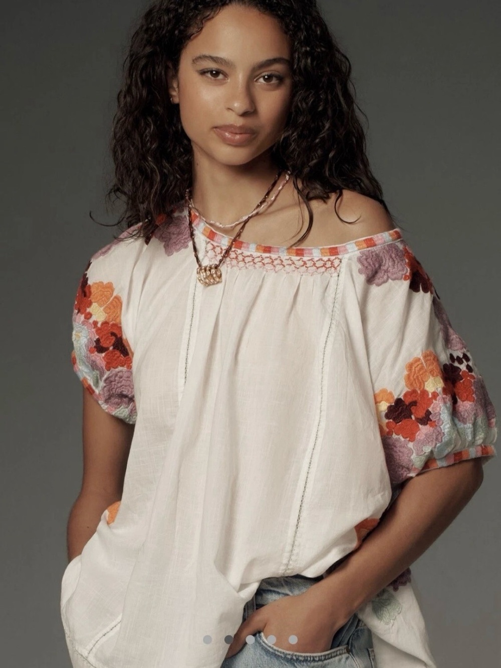 Anthropologie embroidered short sleeve tunic top floral size medium